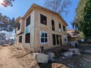 Bakersfield multifamily reconstruction in progress